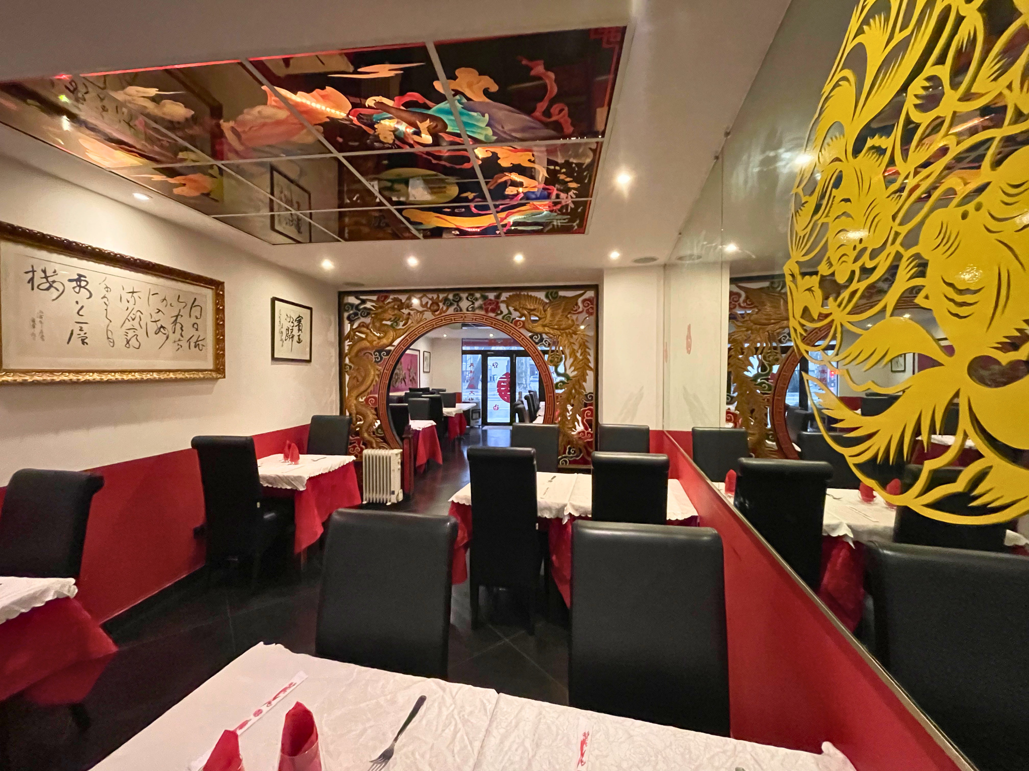 NIMES - À VENDRE FOND DE COMMERCE RESTAURANT — Nîmes
