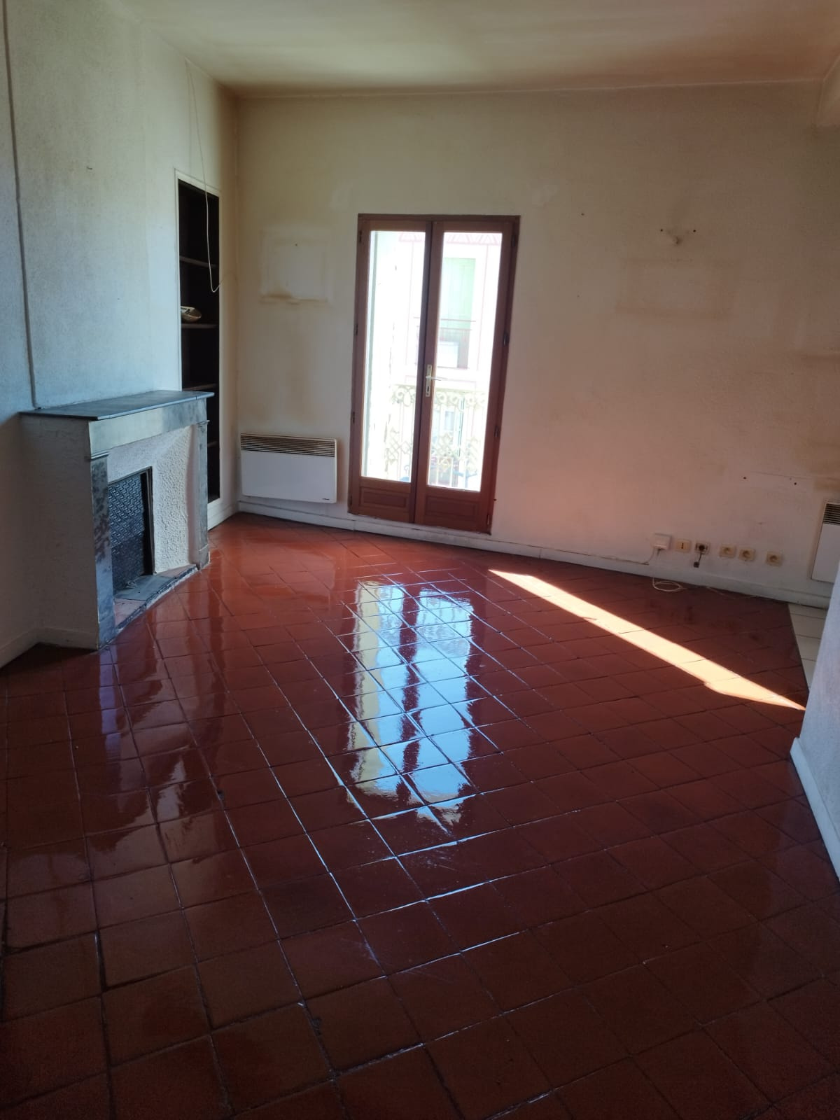 À VENDRE   APPARTEMENT T3 LUMINEUX   SECTEUR GARE / MARÉCHAL — Béziers