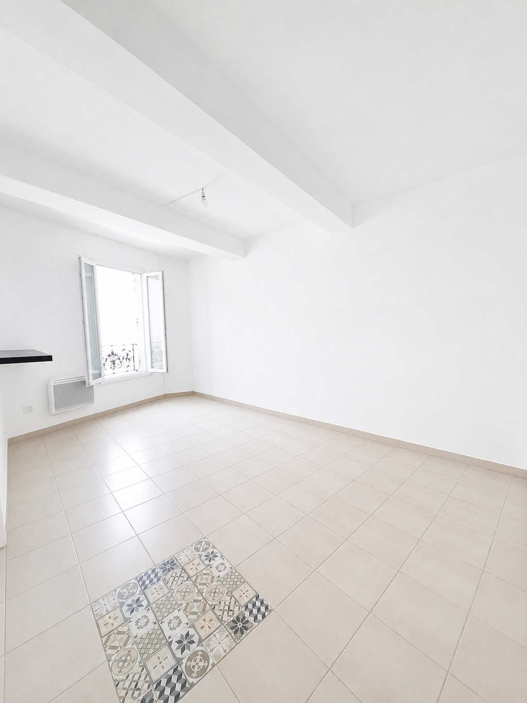 À LOUER   APPARTEMENT T2 DE 31 M2 EN CENTRE-VILLE HISTORIQUE DE BÉZIERS