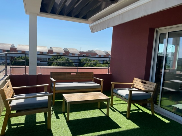 Nîmes Costières appartement type 3 dans résidence récente avec terrasse et garage